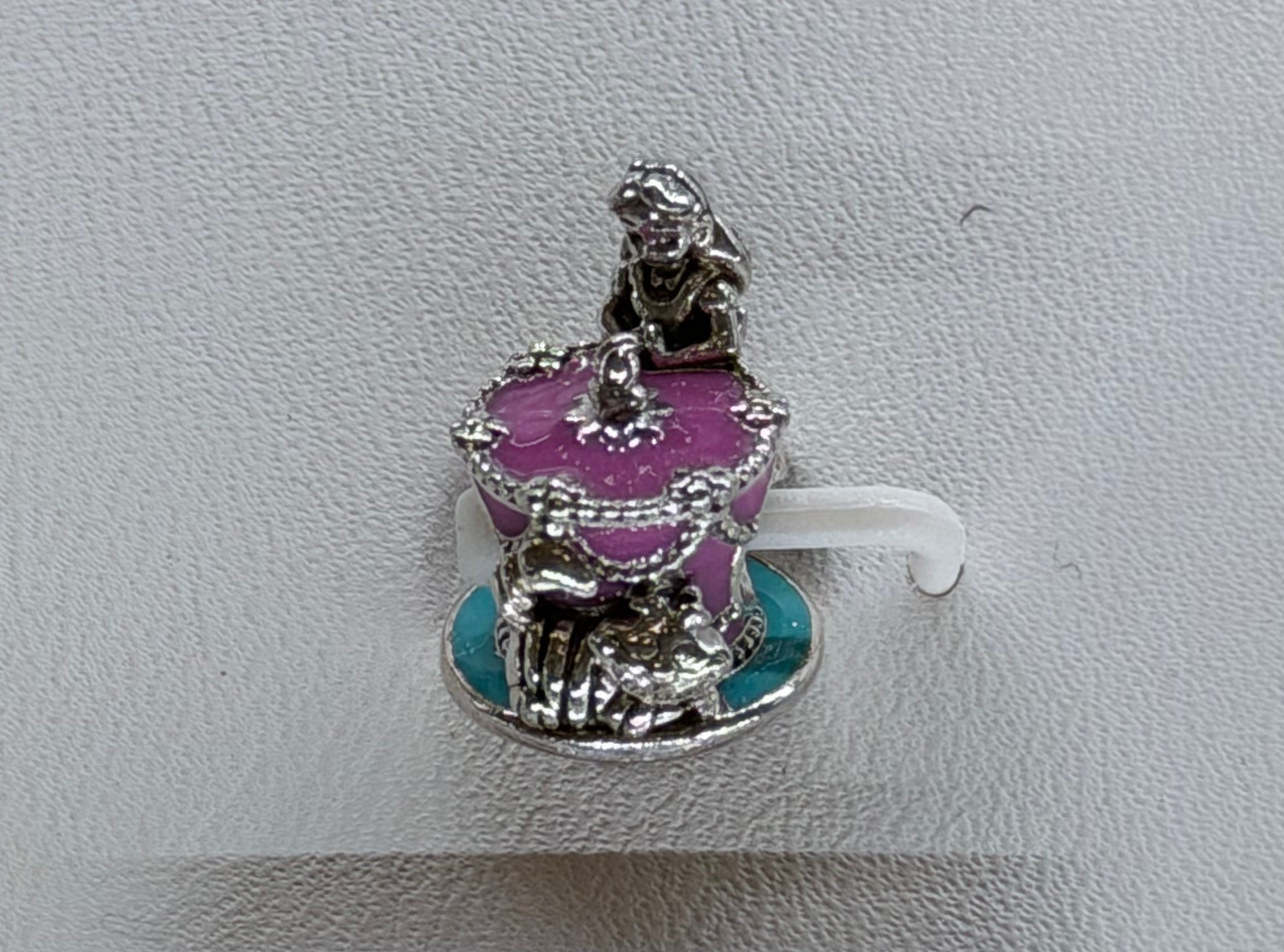 Pandora Disney Parks Alice In Wonderland Charm – Magic-mail