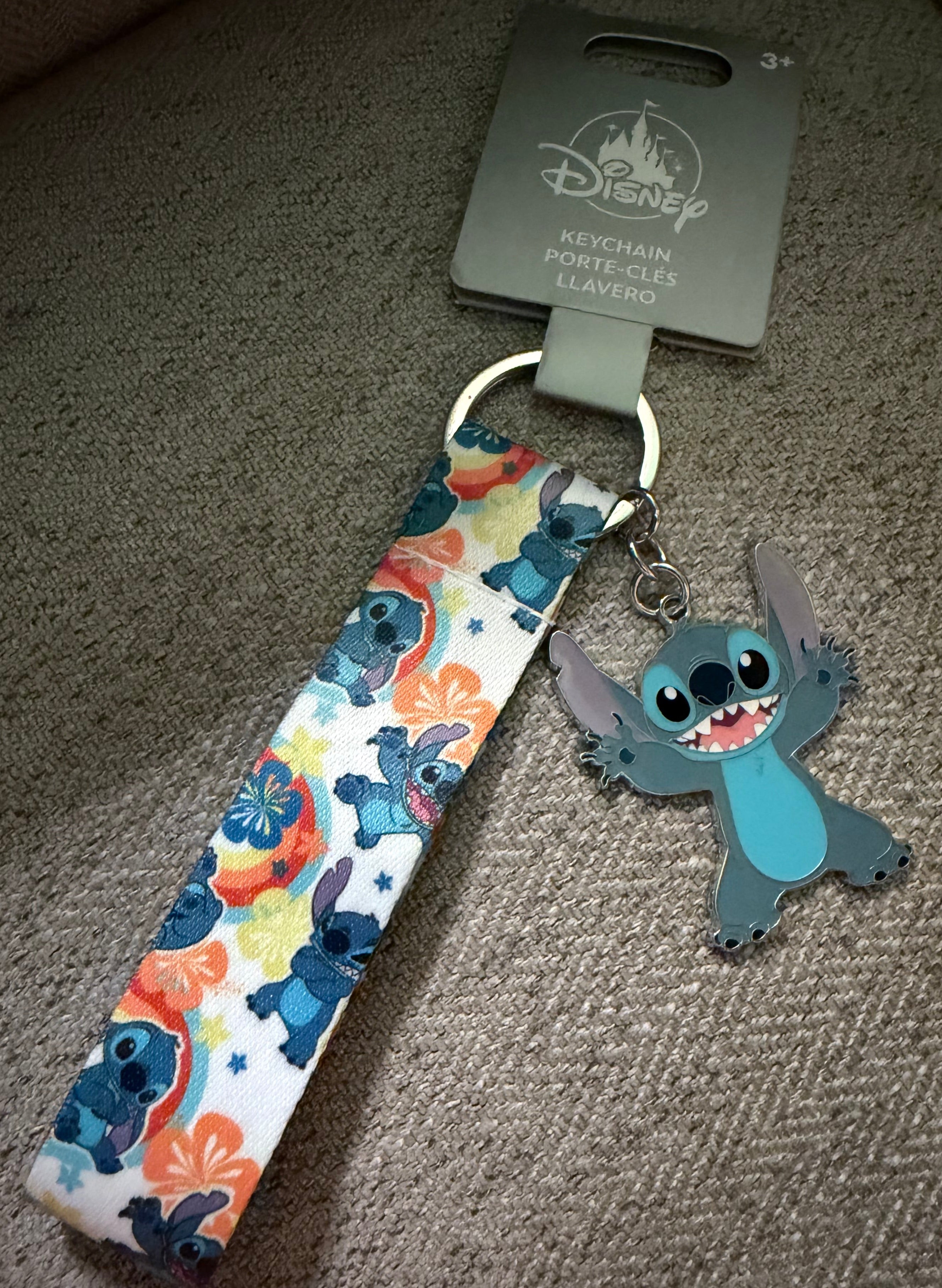 Stitch Keychain – Magic-mail