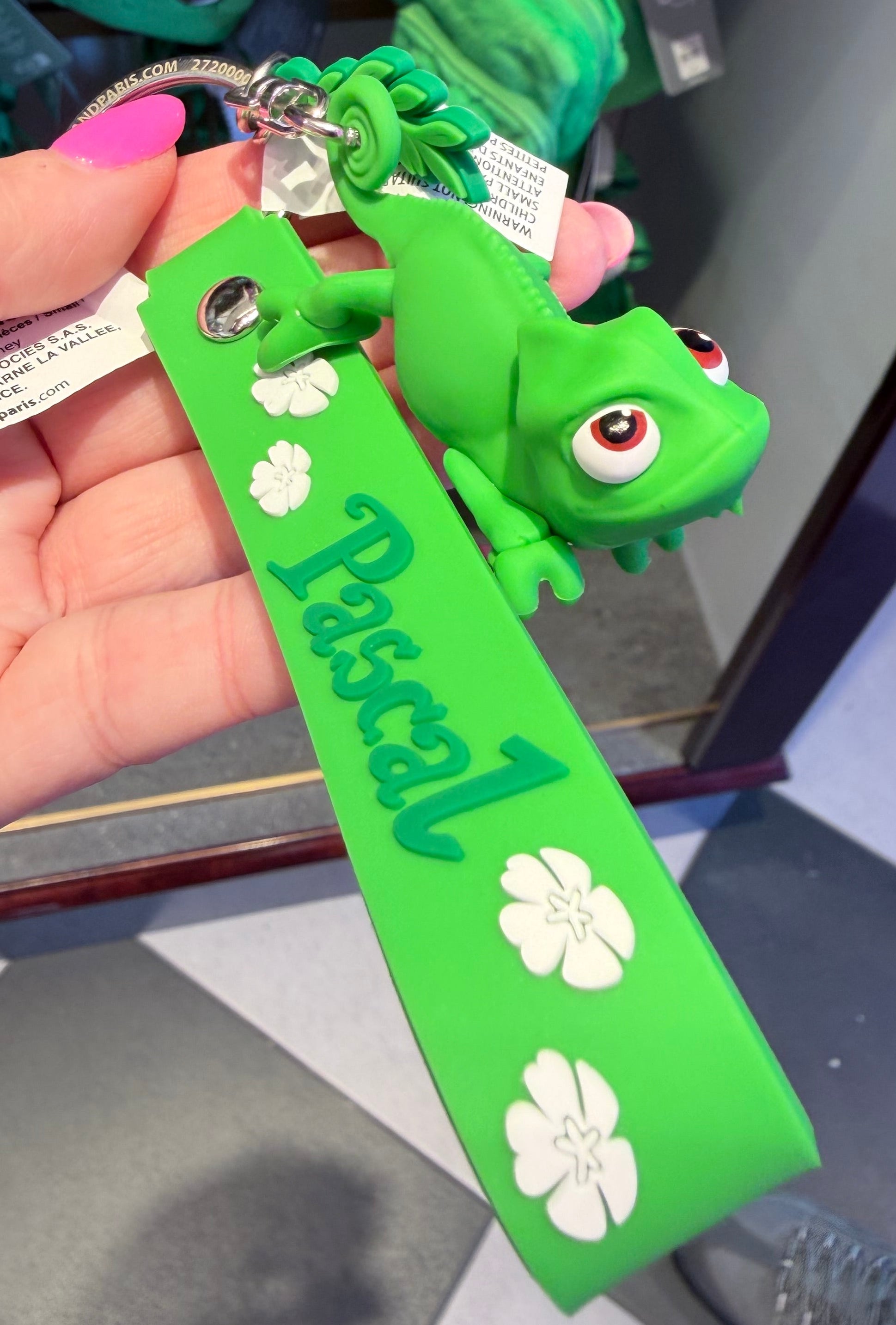 Tangled Pascal Wristlet Keyring