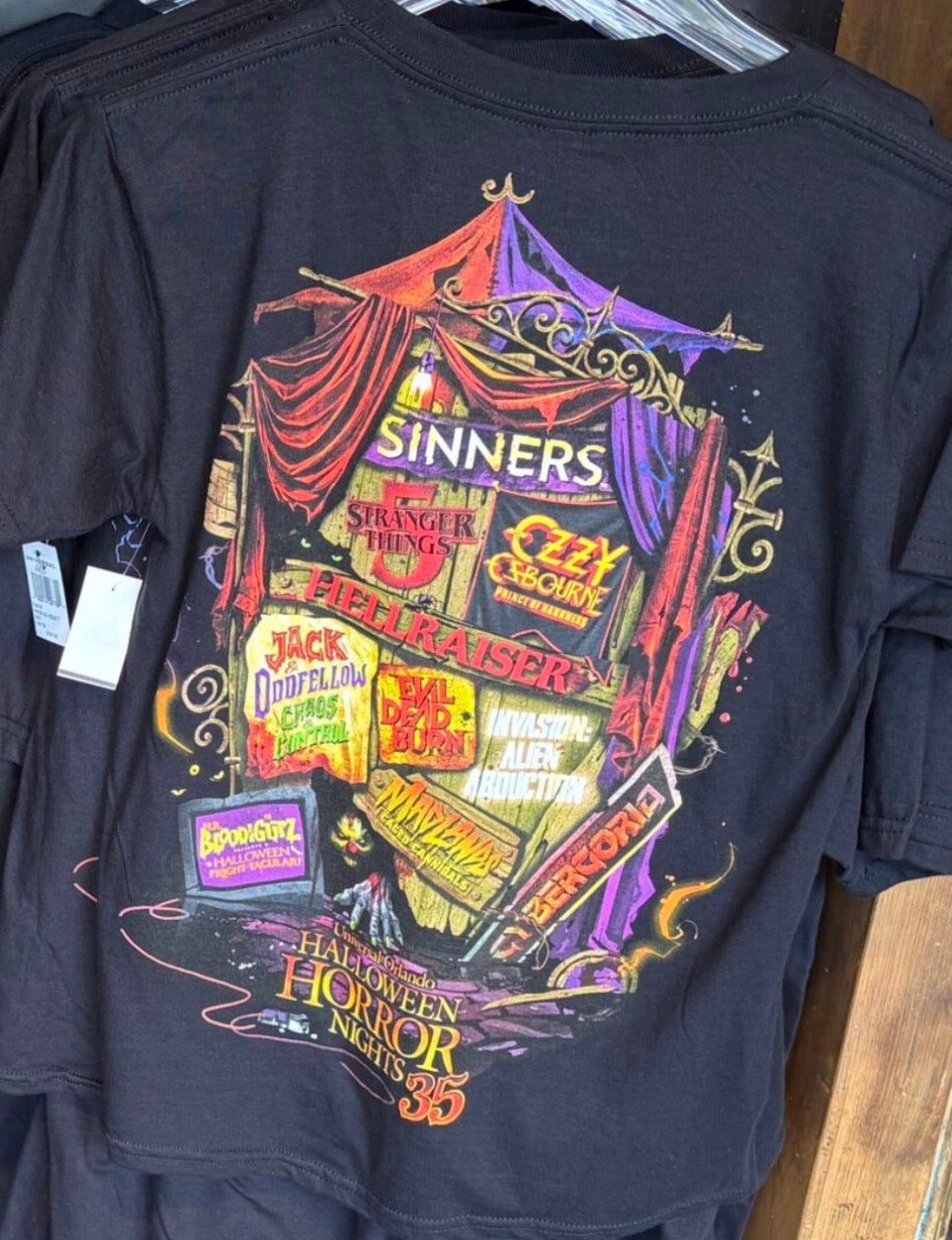 Halloween Horror Nights 35 T-Shirt