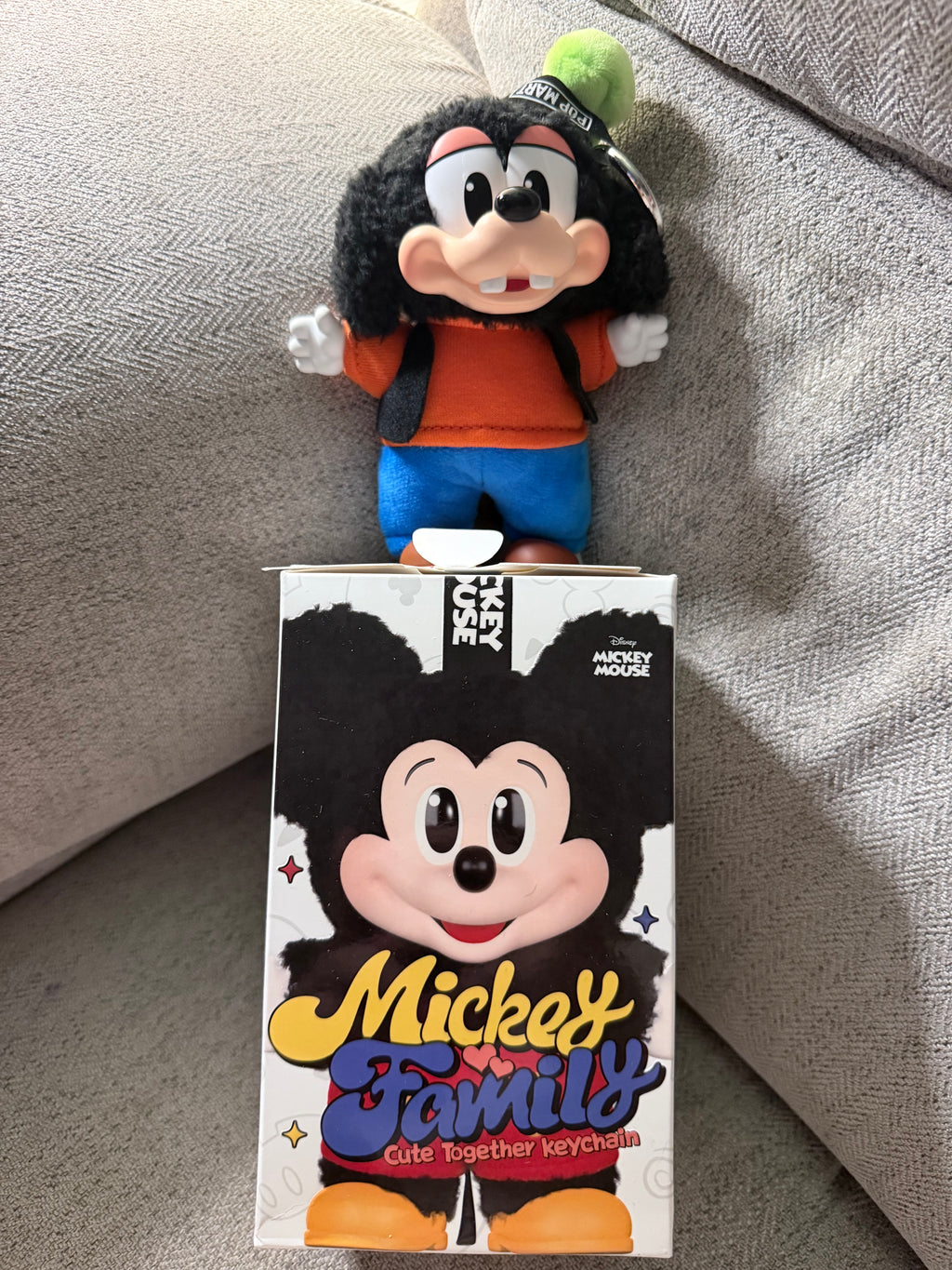 Mickey Family Cute Together Keychain Series Figures - Goofy