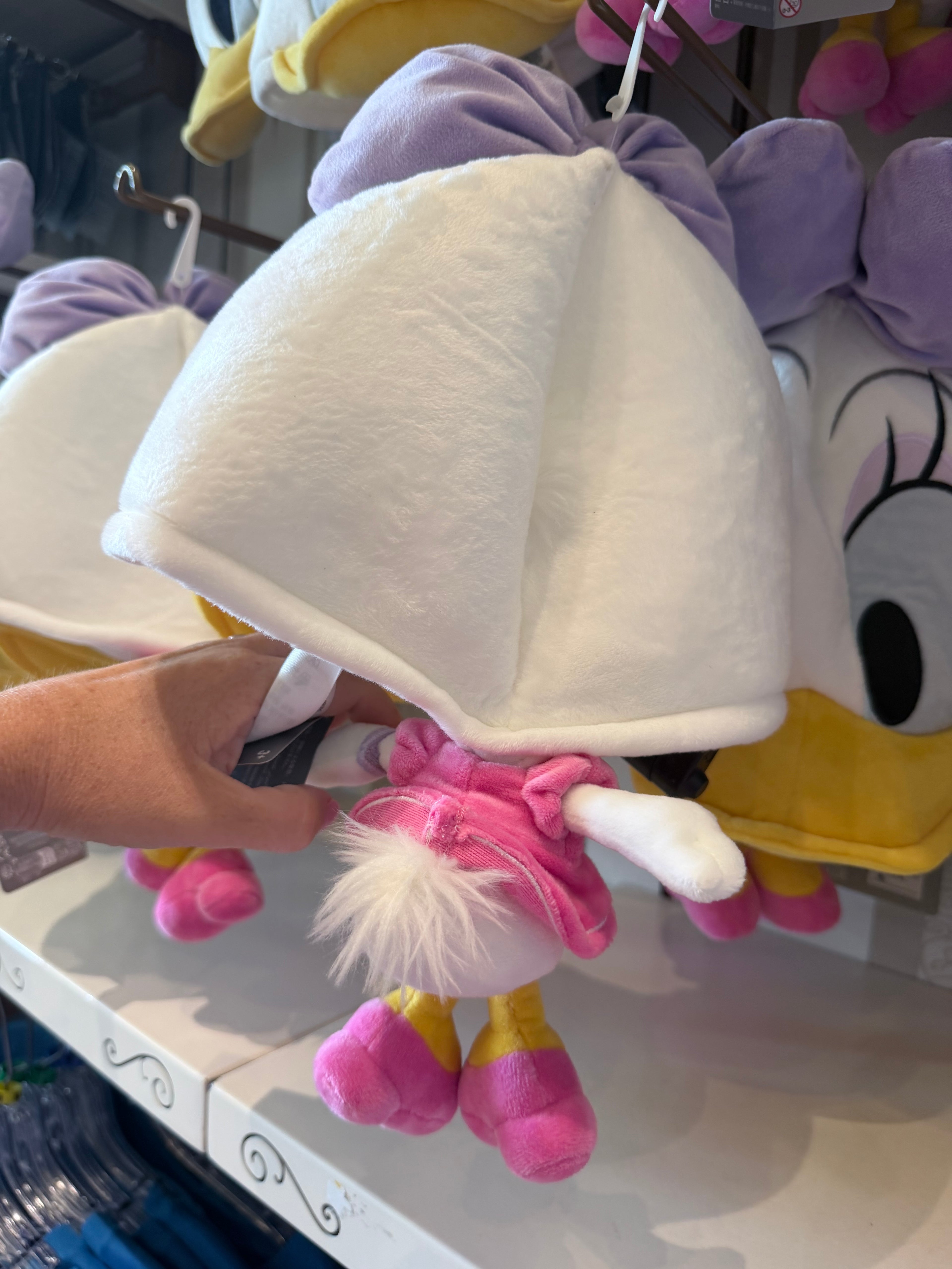 Donald/Daisy Character Hat