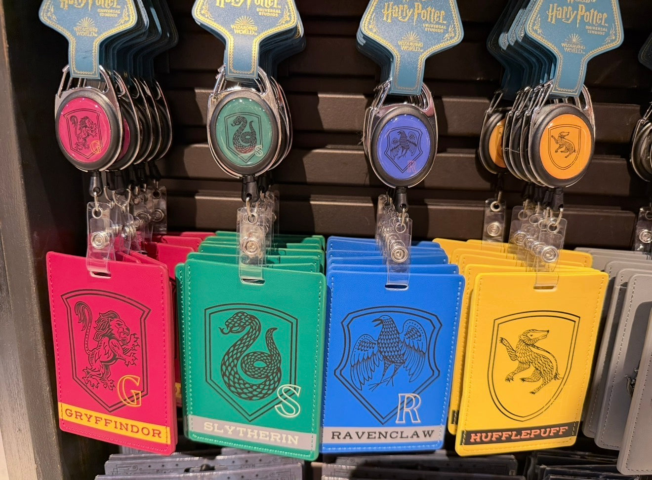 Harry Potter Retractable Card Holder