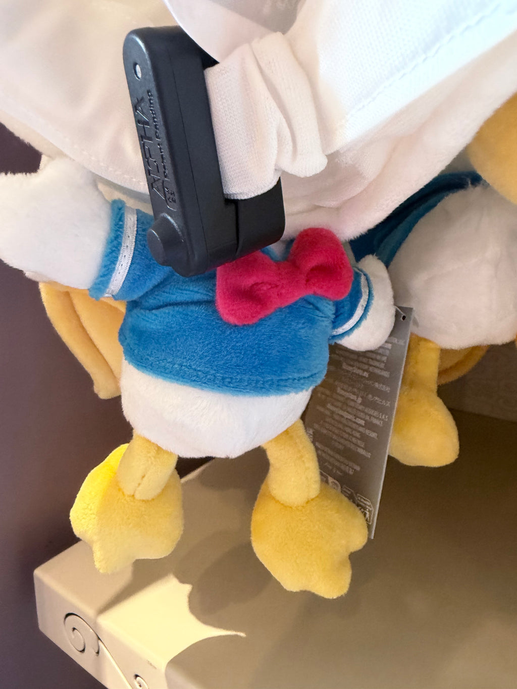 Donald/Daisy Character Hat