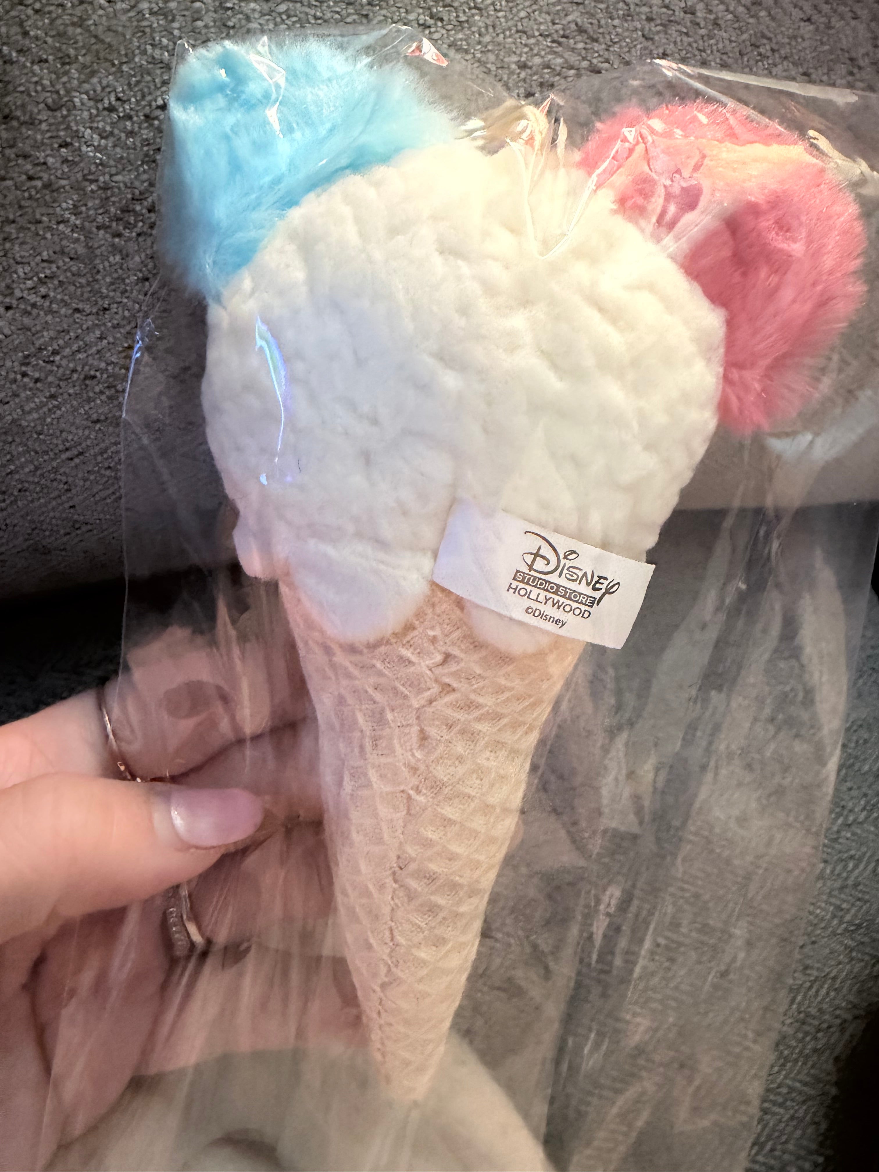 Disney Studio Store Hollywood Mickey Ice Cream Bag Clip