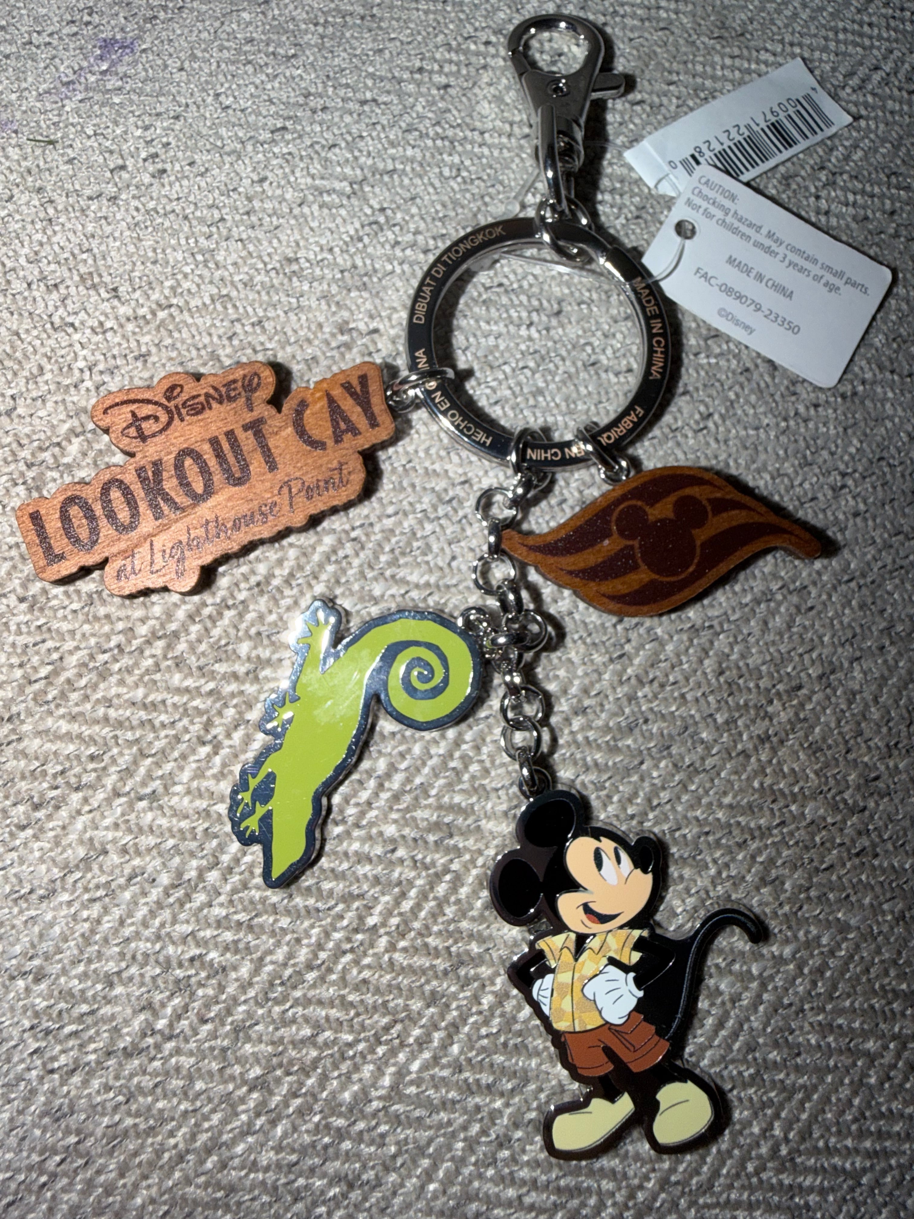 Disney’s Lookout Cay At Lighthouse Point Keyring