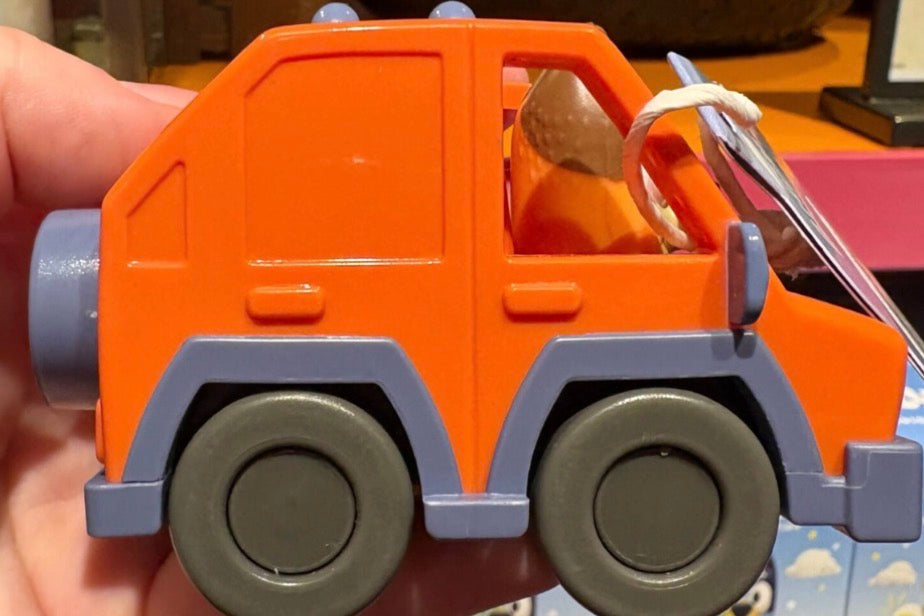 Bluey Heeler Family Car Chili Toy