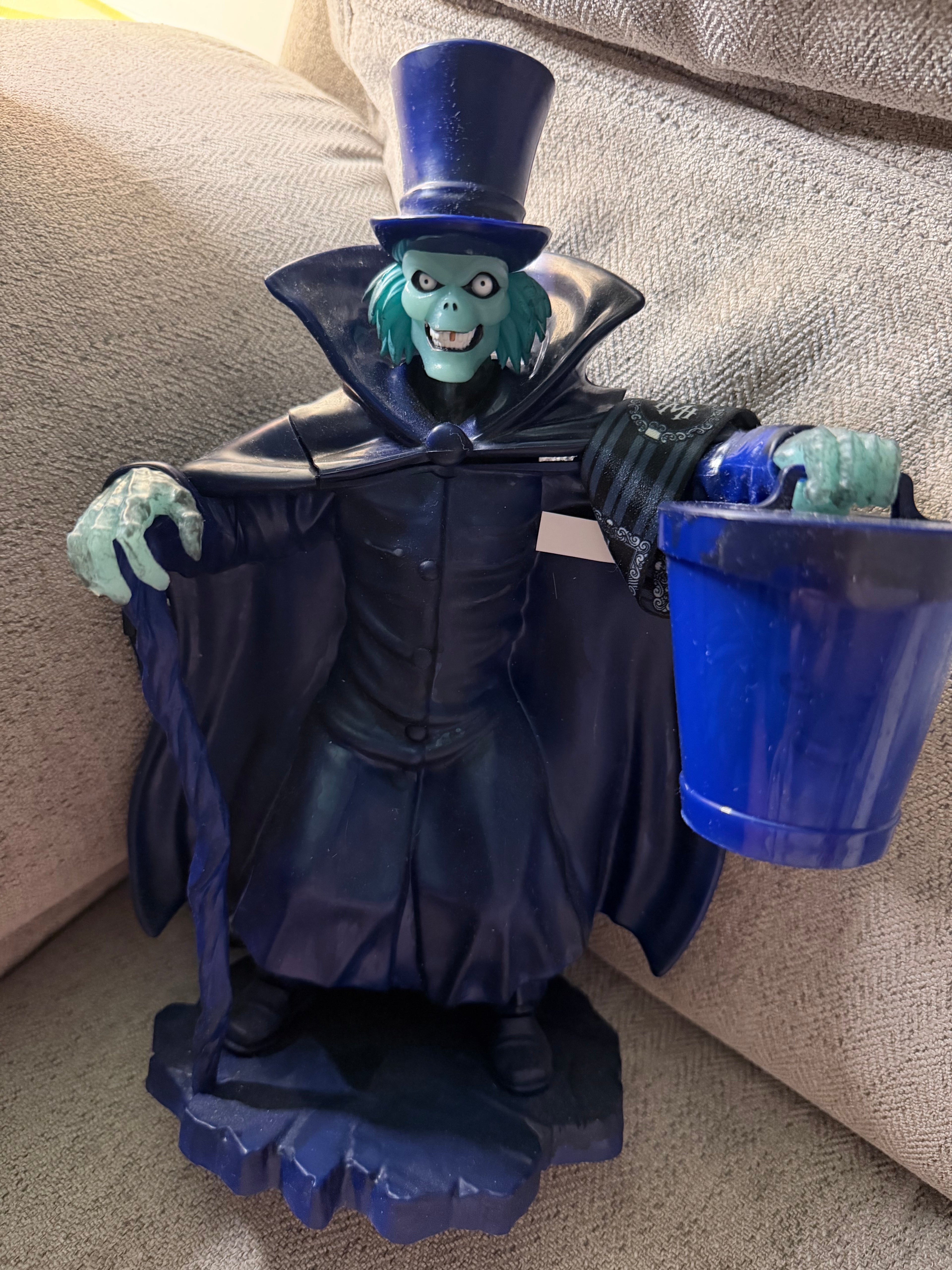 Hatbox Ghost Sipper With Sound Effects