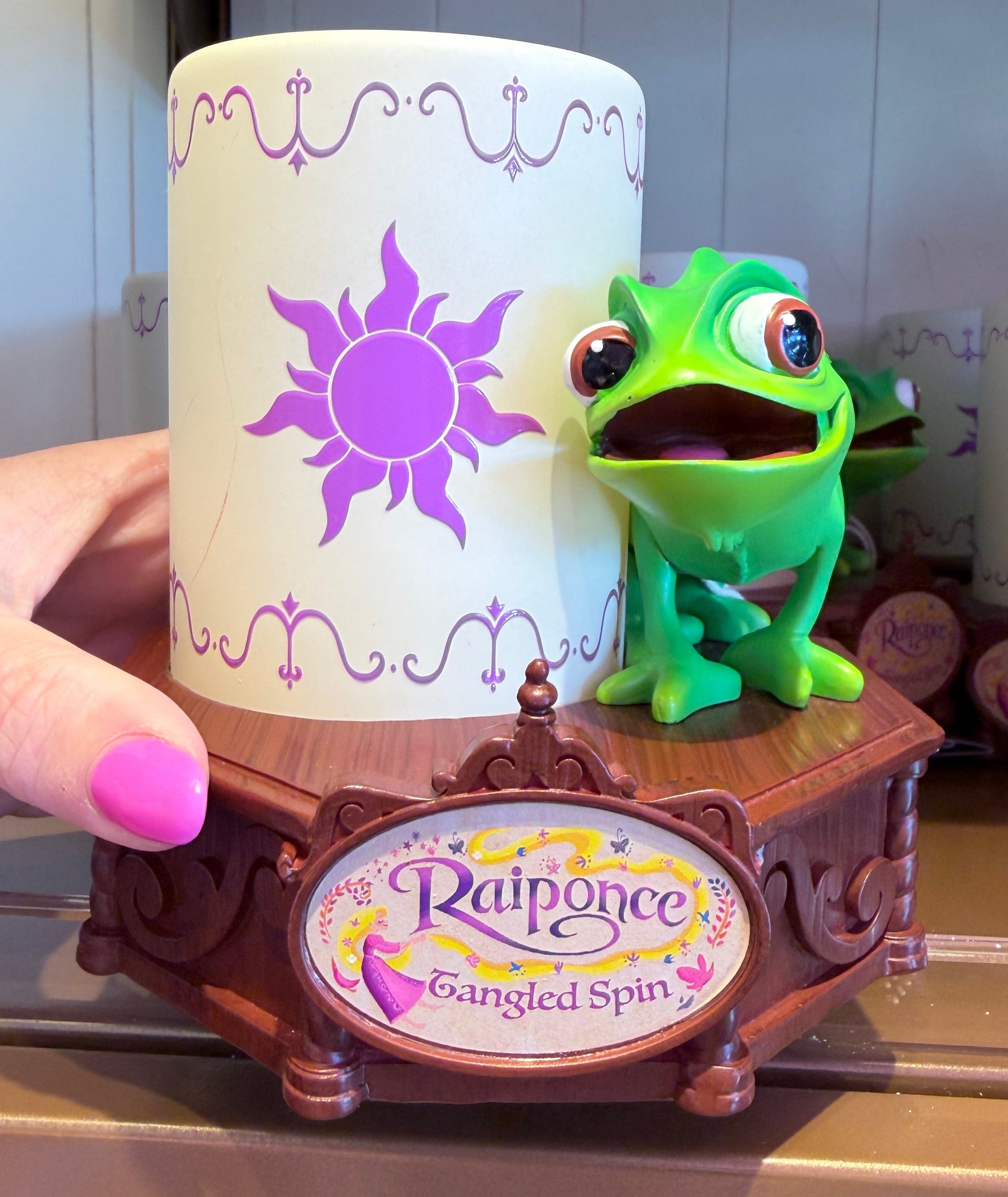 Tangled Spin Figure