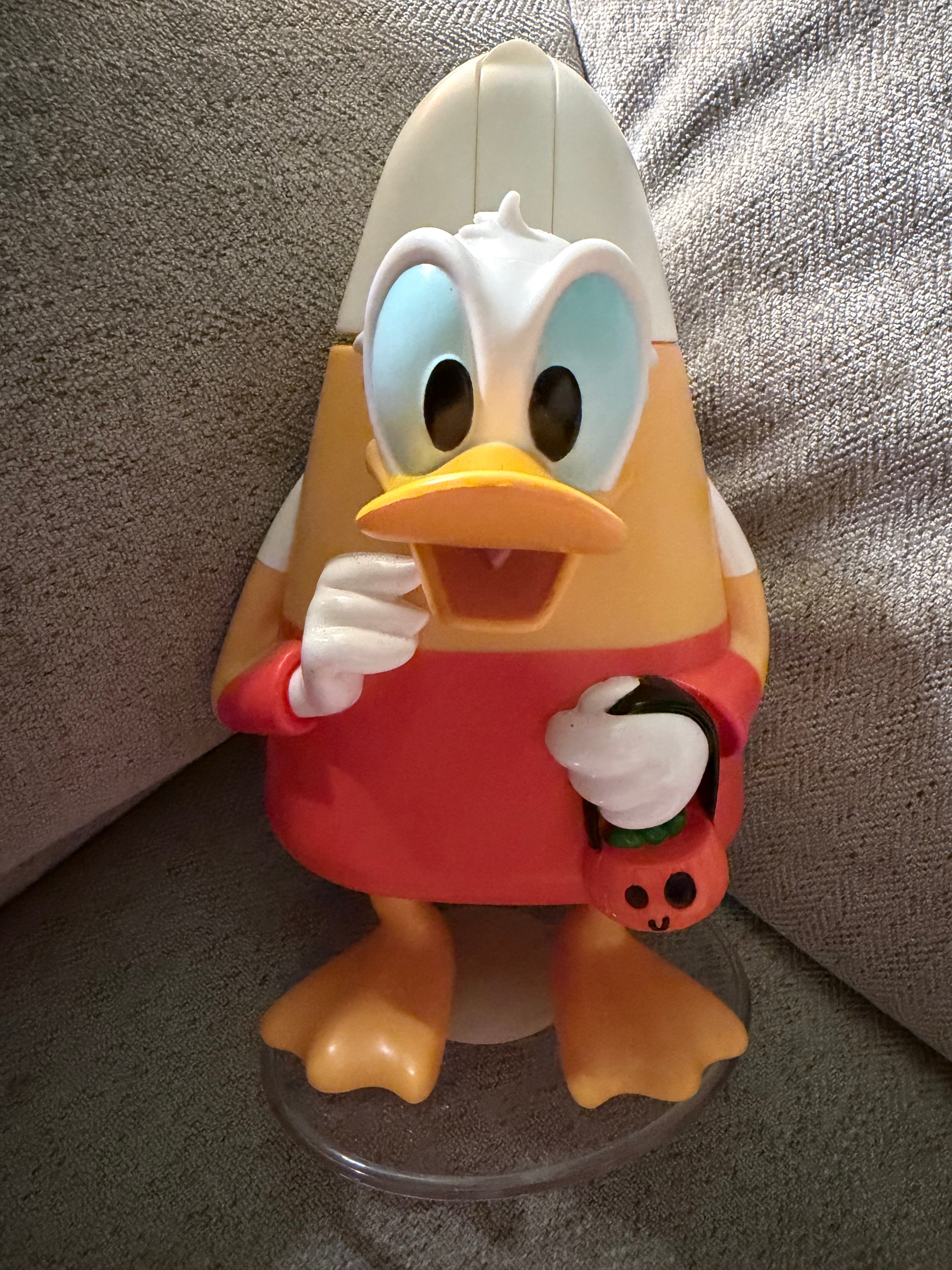 Donald Candy Corn Sipper