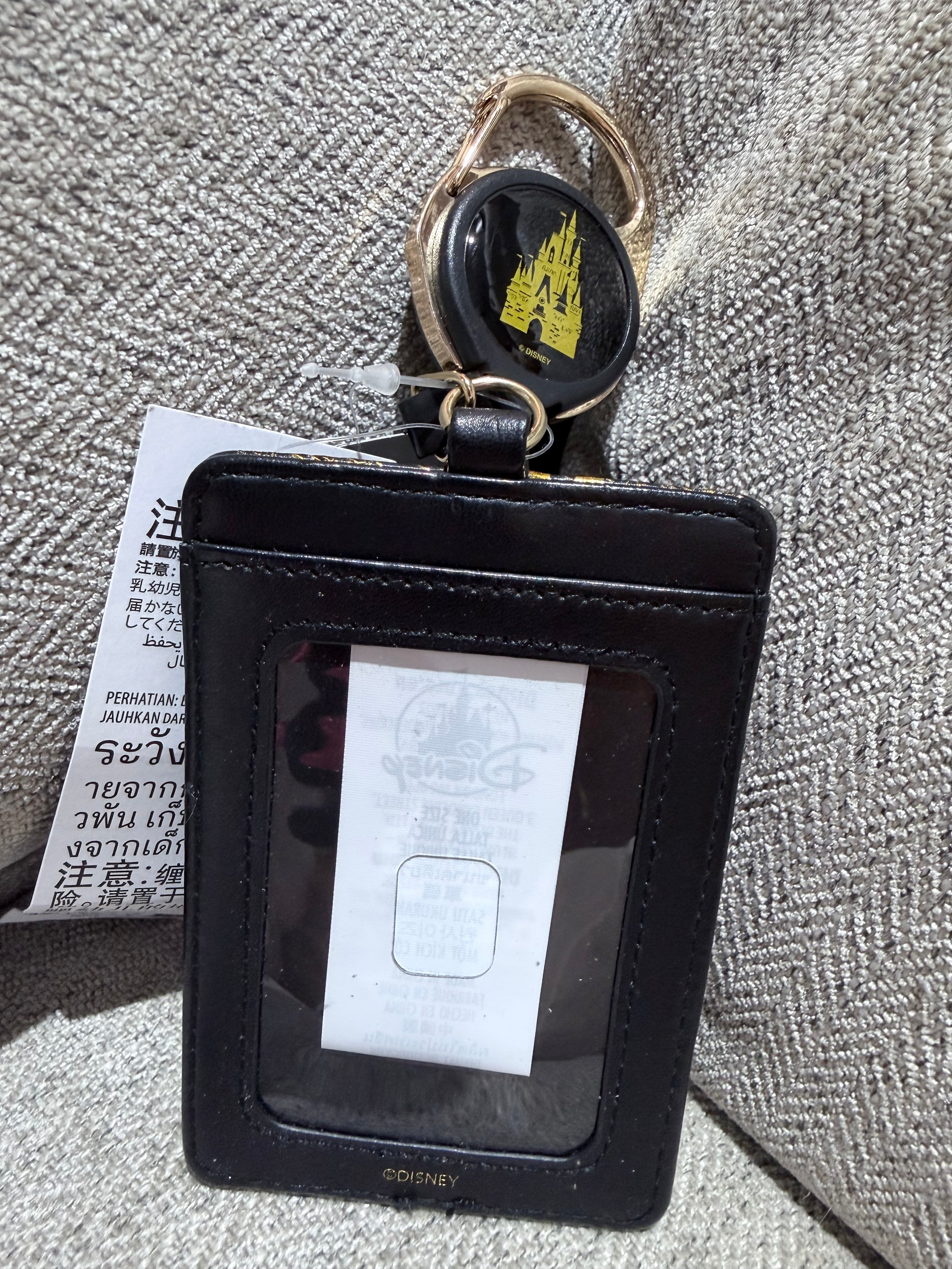 Walt Disney World Retractable Card Holder