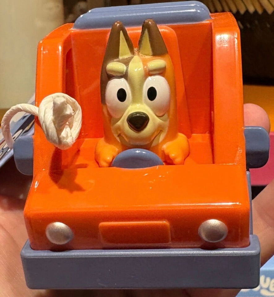 Bluey Heeler Family Car Chili Toy