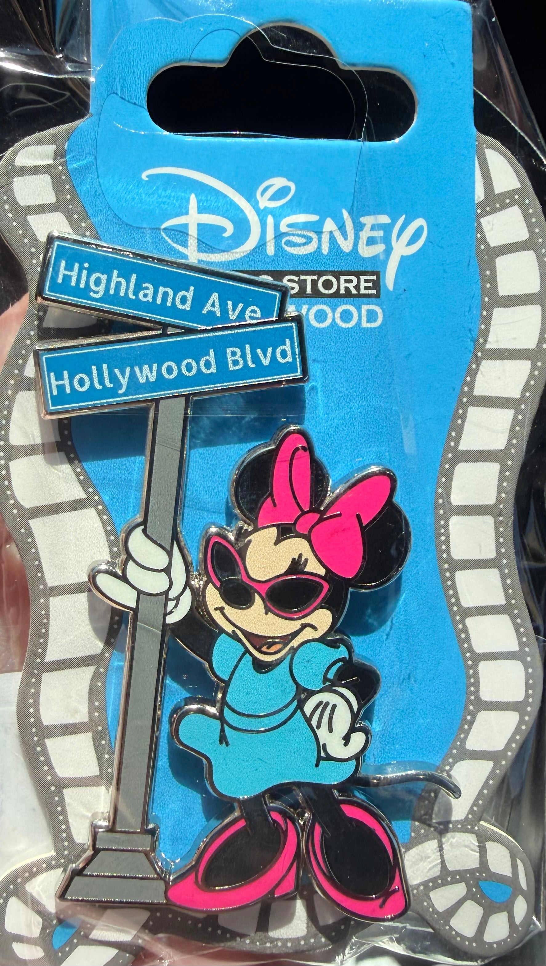 Disney Studio Store Hollywood Minnie Pin