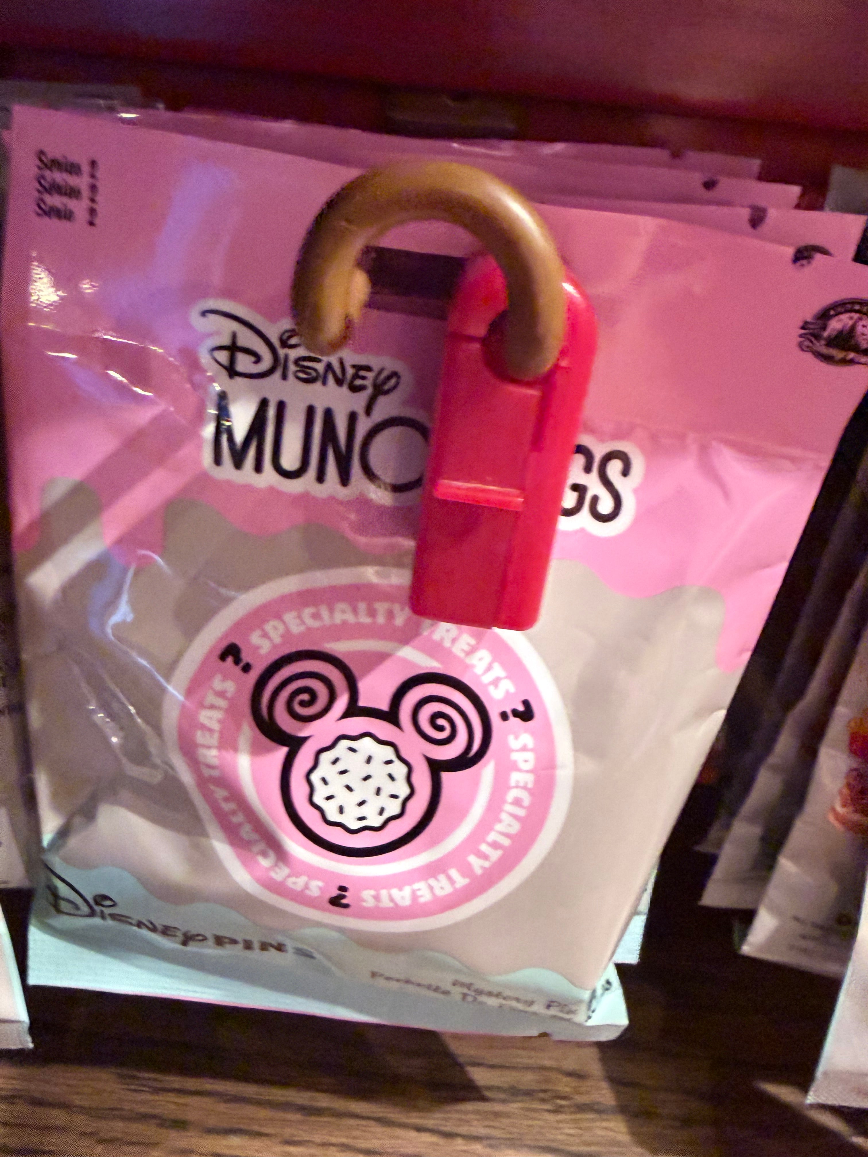 Disney Munchlings Pins